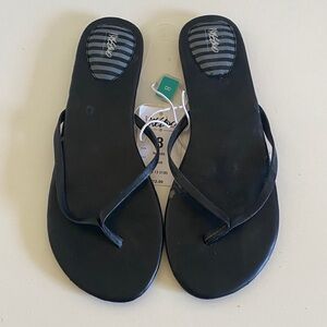 Mossimo Supply Co. Black Sandals